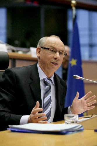 Janusz Lewandowski