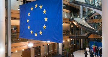 Muutokset eurooppalaisissa puoluekannoissa sekoittanevat pakkaa Euroopan parlamentissa