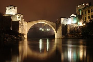Vers un retour du tragique dans les Balkans : Bosnie-Herzégovine, une situation qui dégénère