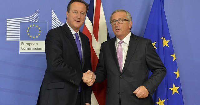 Brexit: storia di un patto leonino che danneggia tutti