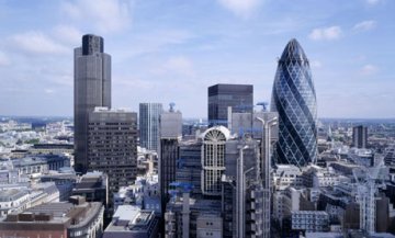 The EU wants to secure the European banking rules, the UK thinks not