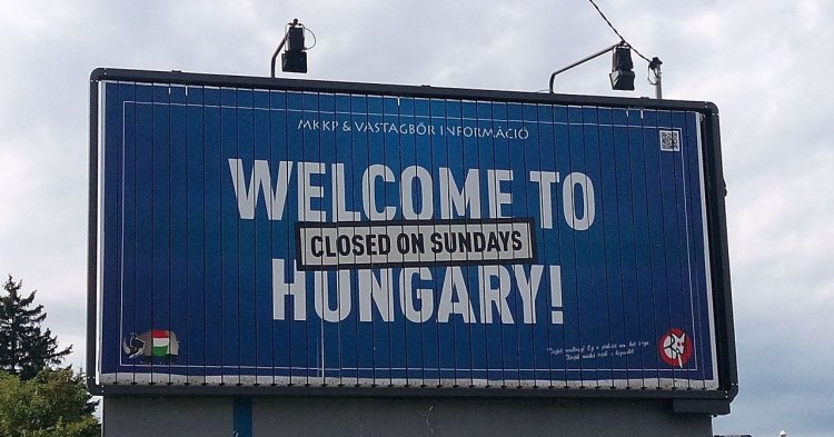 Ungarn: Plakat-Parodien gegen Orbán