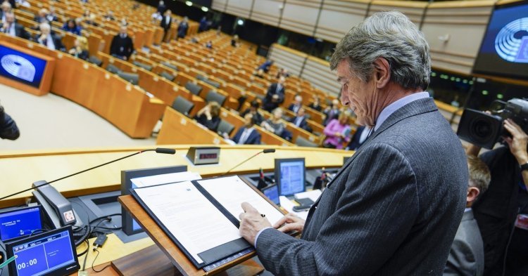 Le Parlement européen vote une résolution pour lutter contre la crise du COVID-19 