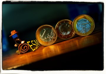 Europa baut sich seinen eigenen IWF und hofft auf Stabilität