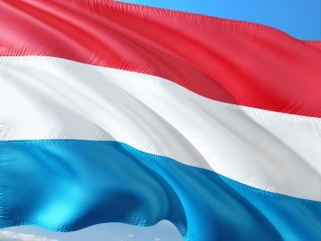 « Rout, wäiß, blo » : Histoire du drapeau luxembourgeois