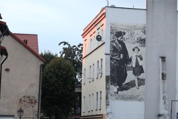 La vie à l'ombre des camps nazis d'Auschwitz