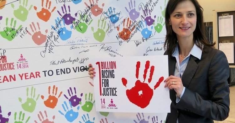 Mariya Gabriel : « les droits des femmes sont-ils vraiment respectés dans l'Union européenne ? »