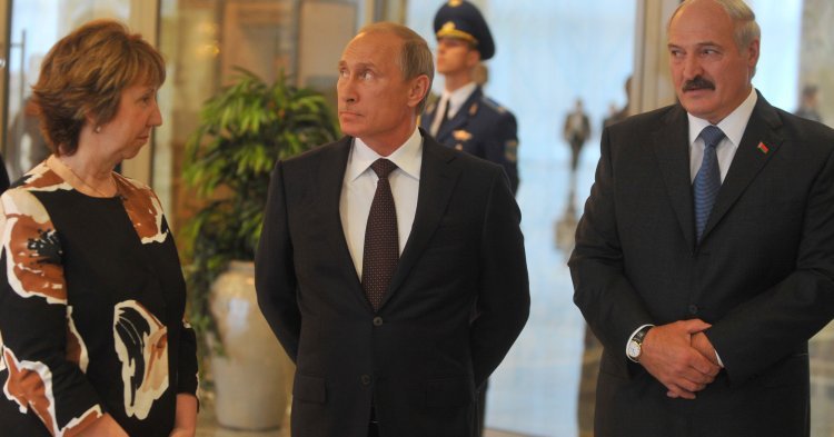Lukaschenko und Putin: Eine komplizierte Beziehung. 