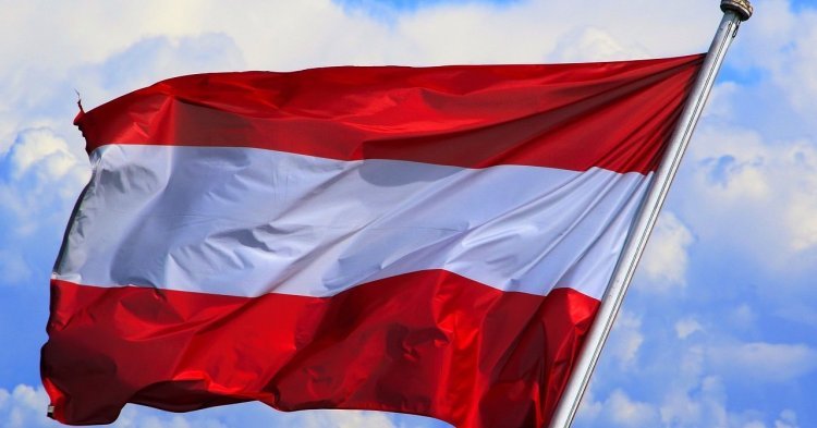 « Land der Berge, Land am Strome » : Histoire du drapeau de l'Autriche