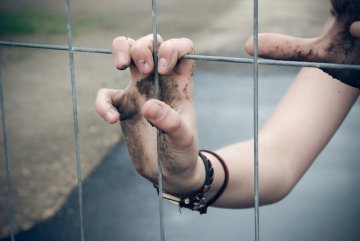 Achtung, Denk-und Fortschrittsgefahr !