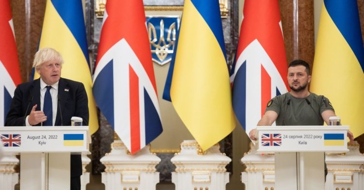Words and Actions: Understanding The UK's Contradictory Stance on Ukraine