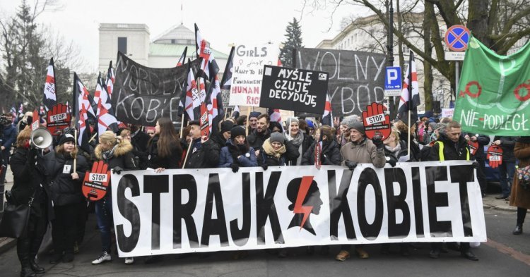 Polskie czarne dni – Piątkowy protest dla praw kobiet