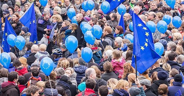 I giovani per un'Europa libera e unita