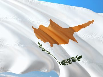 “Ύμνος εις την Ελευθερίαν” : histoire du drapeau de Chypre
