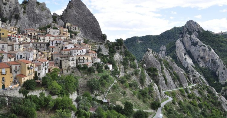 Grand Tour 2.0: La Basilicata, tra calanchi e petrolio 