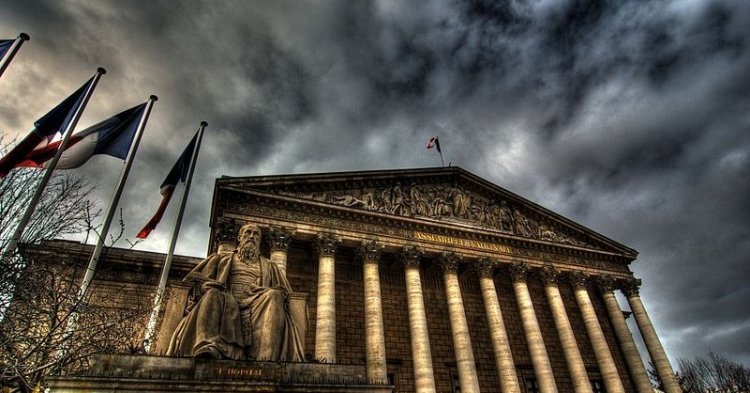Pour la France, le principe de subsidiarité est-il à sens unique ?