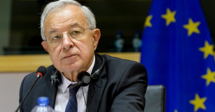  « L'Europe, c'est plus d'efficacité pour moins de dépenses publiques et moins d'impôts ! »