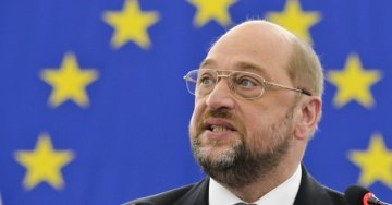 Carton rouge à Martin Schulz