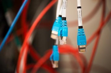 Google, Facebook, Apple : faut-il une taxe GAFA pour l'UE ?