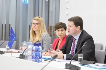 Delendus est Martin Selmayr !