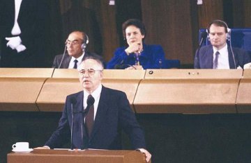 Gorbachev's common European home : a hollow dream ?