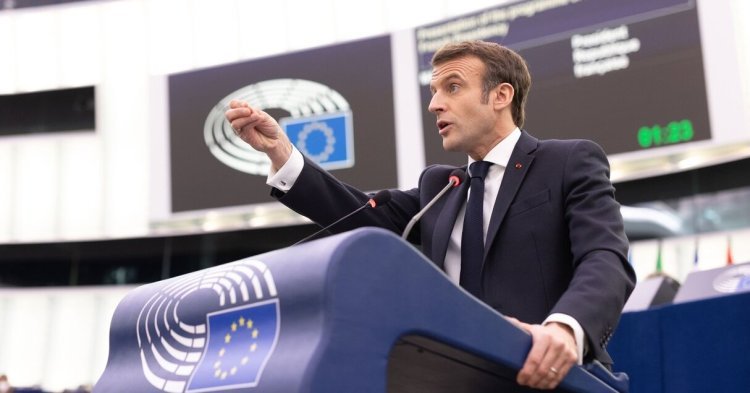 Emmanuel Macron face aux eurodéputés : beaucoup de remontrances, un peu de présidentielle, quelques points de convergence