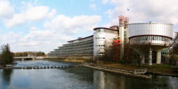 Vers un socle commun de droits pour les couples homosexuels en Europe ?