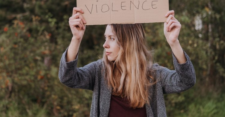 La verità delle donne: note a margine di un passato che riemerge