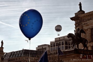 Der Verfassungsentwurf der European Youth Convention 2017 für die EU: Eine Rezension 