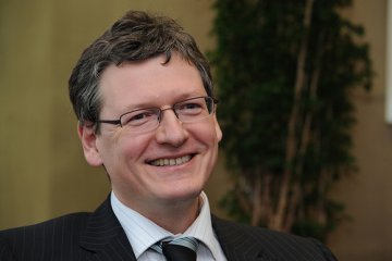 Le candidat hongrois pour la Commission européenne, va-t-il échouer cette fois devant le Parlement Européen ?