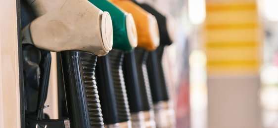 Spritpreise im Anstieg: Wie die EU gegensteuert