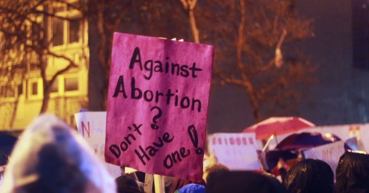 Italia: donde el aborto legal no garantiza el aborto accesible