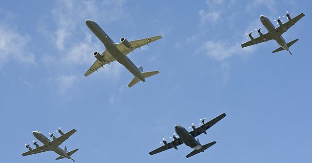 I piccoli passi del verme - Una difesa europea per avere risparmi e sicurezza