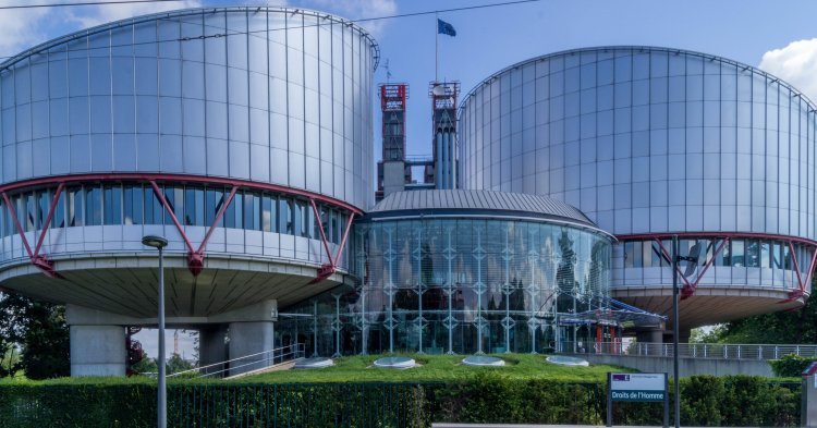 Affaire Vincent Lambert : la Cour européenne des Droits de l'Homme valide l'arrêt des soins décidé par le Conseil d'Etat français