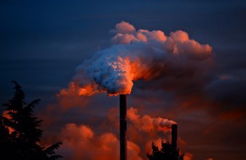 L'Unione e le sue crisi : possono la guerra e l'energia unire di nuovo l'Europa ?