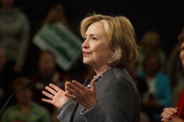 Terrorisme : Hillary Clinton fait la leçon à l'Europe