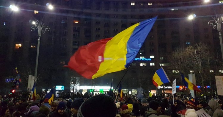 Democracy under Pressure – Romania: between conspiracies and abuses