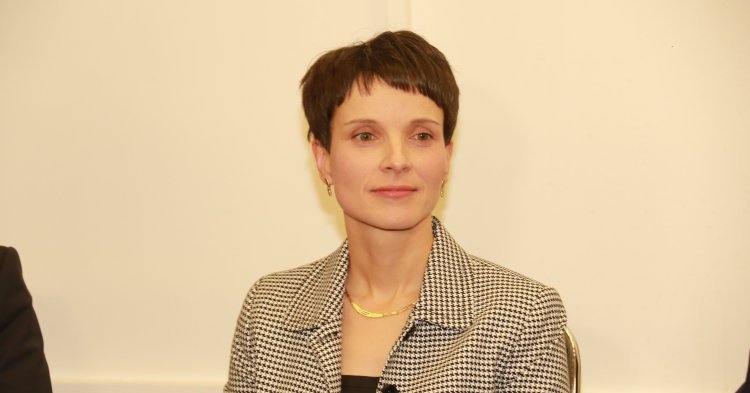 AfD verärgert über treffpunkteuropas Aprilscherz 