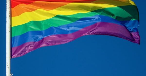 La séparation Est/Ouest s'invite aussi pour les droits LGBT