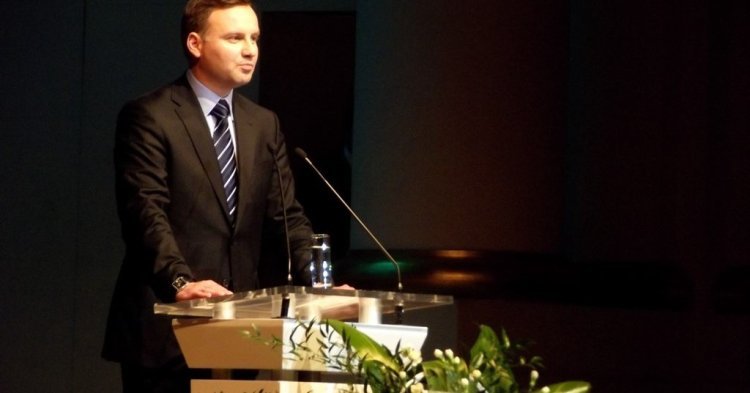 En Pologne, le Président préfère son parti au choix de son pays