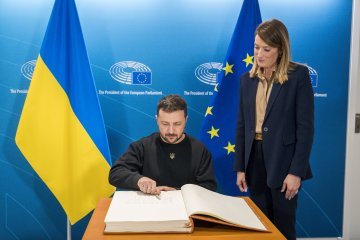 Une nouvelle tournée (express) de Volodymyr Zelensky : mais pour quoi faire ?