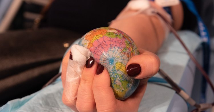 Omosessuali e donazioni di sangue, nuovo decreto in Francia